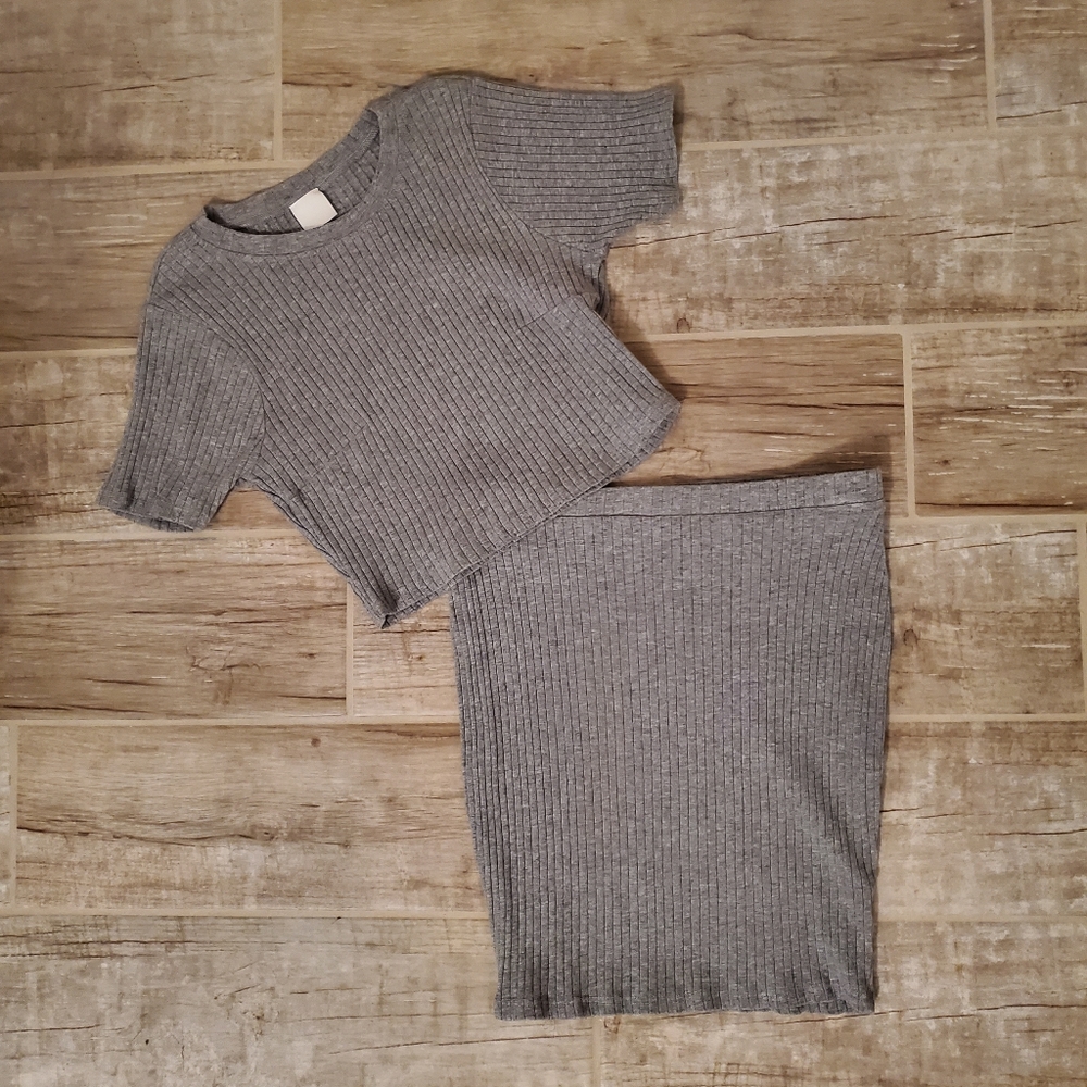 Grey Crop Set